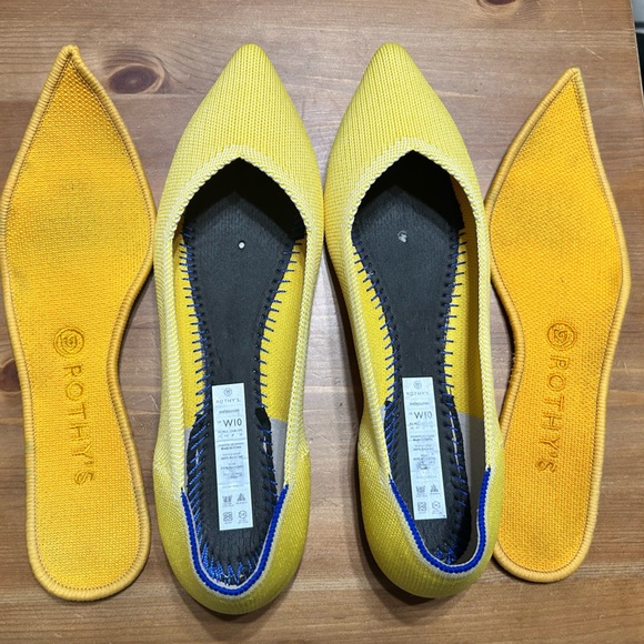 Size 10 Rothy’s Point in Sunshine - Picture 5 of 6